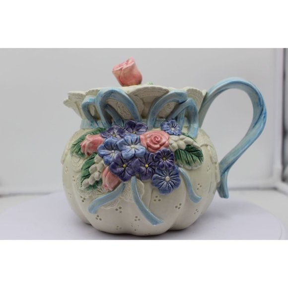 Fitz & Floyd - Victorian Lace Collection Teapot - Hydrangea & Roses - Picture 1 of 7